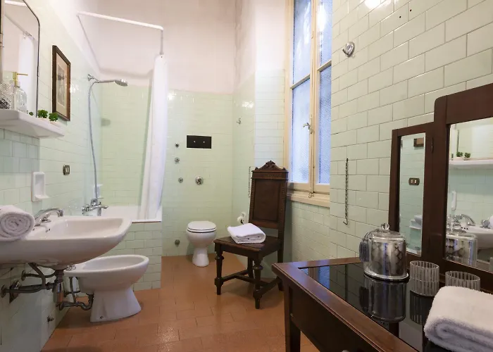 Guardini By Wonderful Italy Varenna